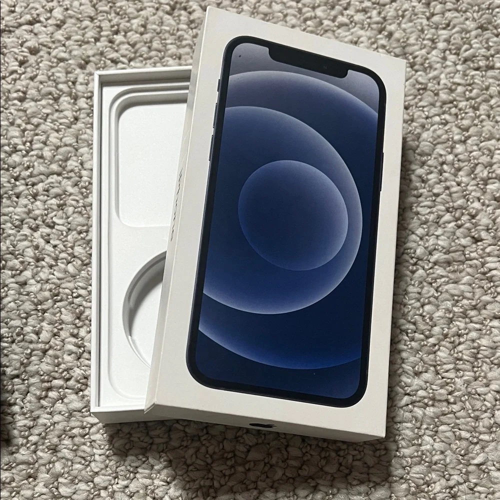 Apple iPhone Boxes